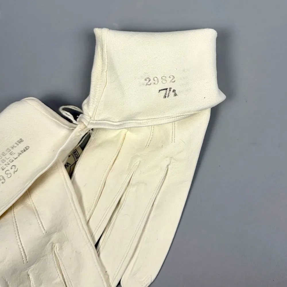 New Vintage White Gloves Washable Doeskin Leather Trimingham Bros sz 7,5 England